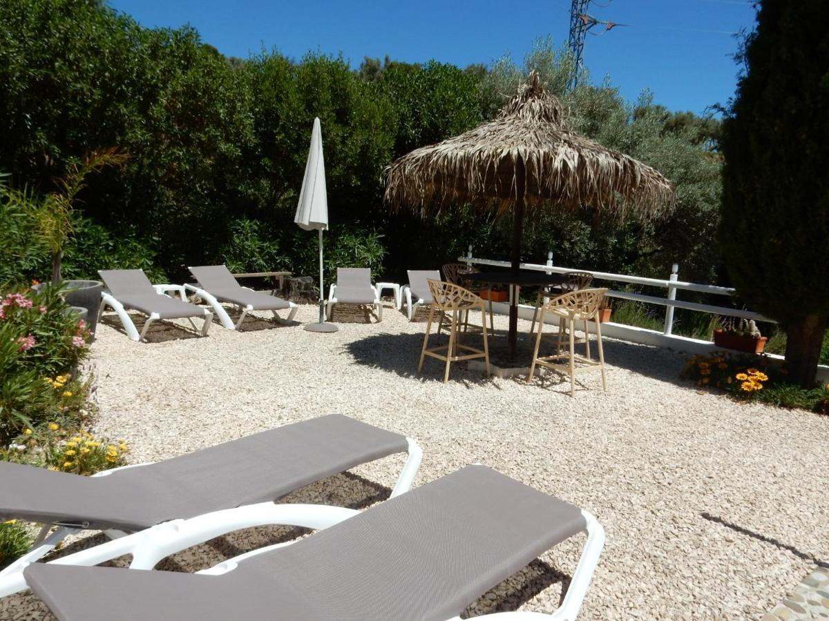 Bed And Breakfast Lagabella Sedella Exterior photo