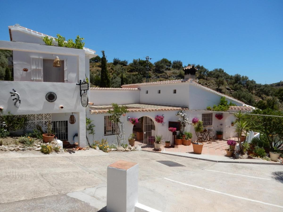 Bed And Breakfast Lagabella Sedella Exterior photo