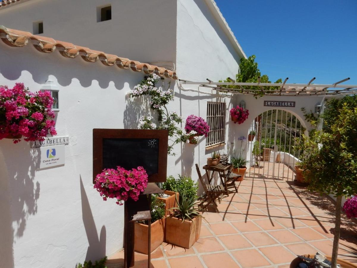 Bed And Breakfast Lagabella Sedella Exterior photo