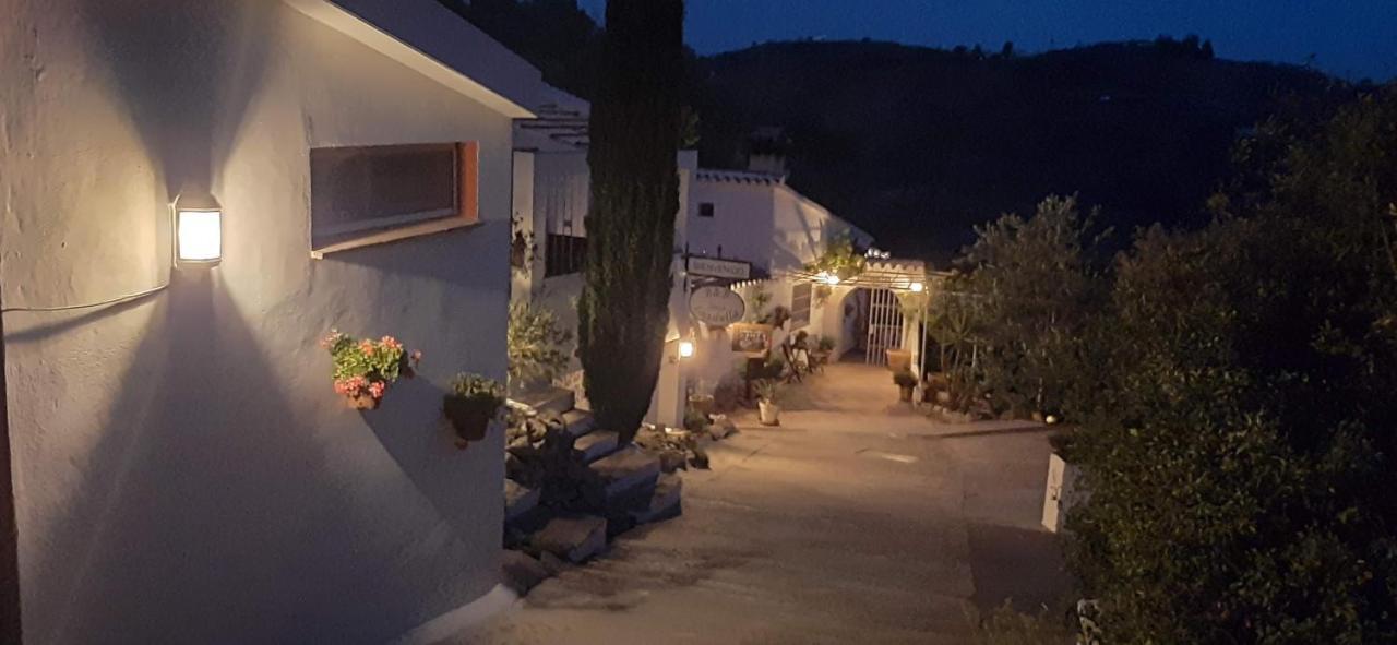 Bed And Breakfast Lagabella Sedella Exterior photo