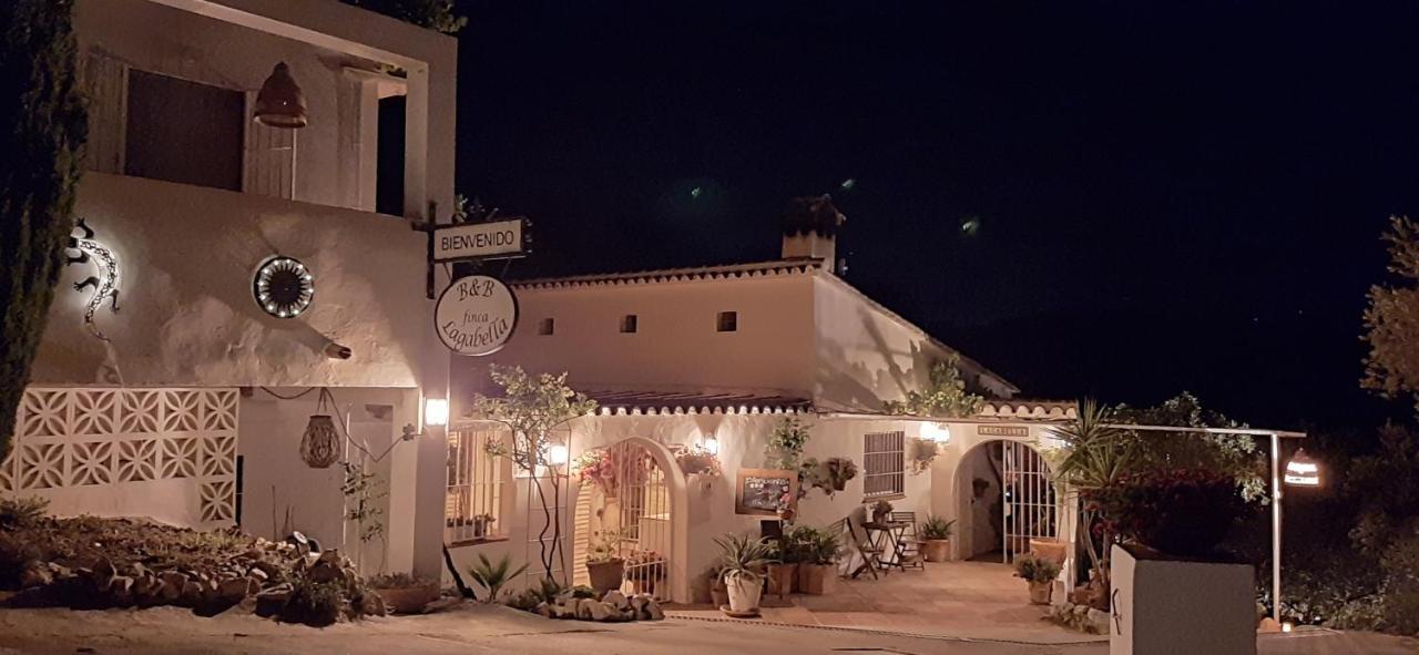 Bed And Breakfast Lagabella Sedella Exterior photo